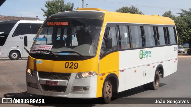Grande Ocidental 029 na cidade de Novo Gama, Goiás, Brasil, por João Gonçalves. Número da foto: #8602739.