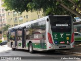 Via Sudeste Transportes S.A. 5 2043 na cidade de São Paulo, São Paulo, Brasil, por Carlos Alberto Matias. Número da foto: #:id.