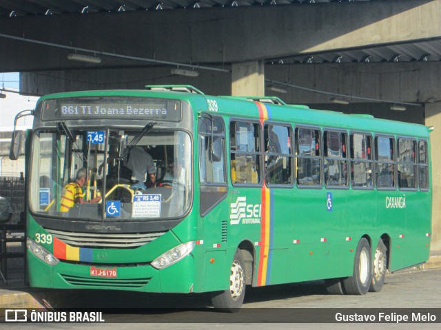 Rodoviária Caxangá 339 na cidade de Recife, Pernambuco, Brasil, por Gustavo Felipe Melo. ID da foto: 8517407.