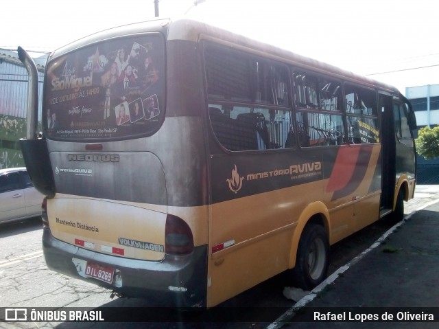 Ônibus Particulares 002 na cidade de São Paulo, São Paulo, Brasil, por Rafael Lopes de Oliveira. ID da foto: 8608991.