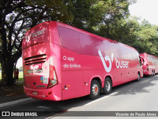 Buser Brasil Tecnologia 3007 na cidade de Brasília, Distrito Federal, Brasil, por Vicente de Paulo Alves. ID da foto: 8609220.