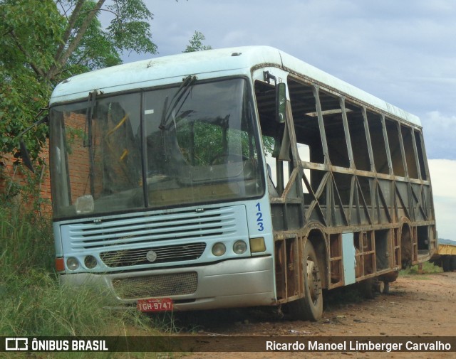 Sucata e Desmanches 123 na cidade de Rio Pardo, Rio Grande do Sul, Brasil, por Ricardo Manoel Limberger Carvalho. Número da foto: #8609464.