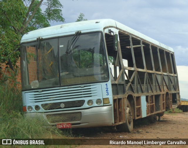 Sucata e Desmanches 123 na cidade de Rio Pardo, Rio Grande do Sul, Brasil, por Ricardo Manoel Limberger Carvalho. ID da foto: 8609464.