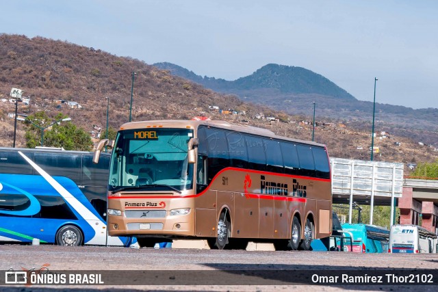 Primera Plus 5011 na cidade de Morelia, Michoacán, México, por Omar Ramírez Thor2102. Número da foto: #8607859.