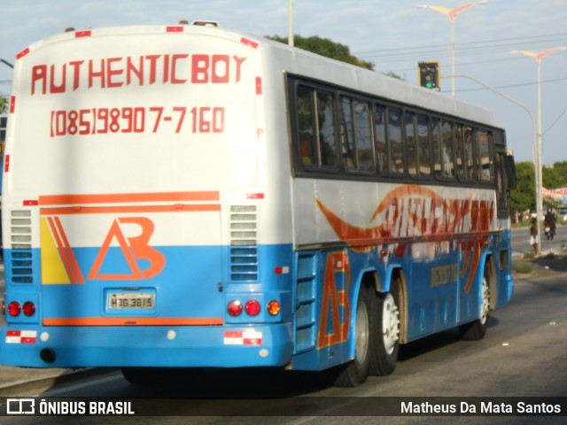 Ônibus Particulares 3815 na cidade de Fortaleza, Ceará, Brasil, por Matheus Da Mata Santos. Número da foto: #8611691.