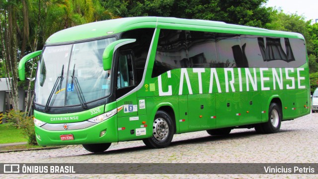 Auto Viação Catarinense 3326 na cidade de Joinville, Santa Catarina, Brasil, por Vinicius Petris. ID da foto: 8519683.