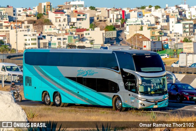 Turistar 3068 na cidade de Querétaro, Querétaro, México, por Omar Ramírez Thor2102. ID da foto: 8518677.