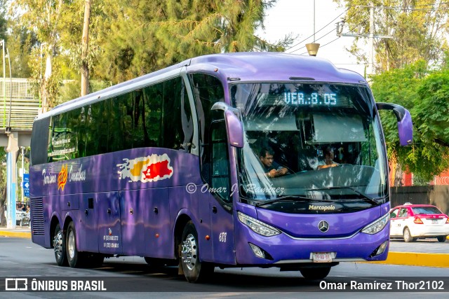 Turismo en Omnibus 688 na cidade de Gustavo A. Madero, Ciudad de México, México, por Omar Ramírez Thor2102. Número da foto: #8521522.