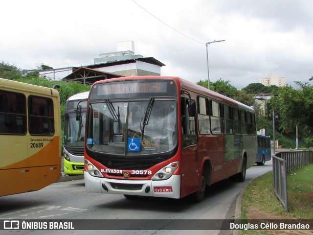 Expresso Luziense > Territorial Com. Part. e Empreendimentos 30578 na cidade de Belo Horizonte, Minas Gerais, Brasil, por Douglas Célio Brandao. Número da foto: #8524660.