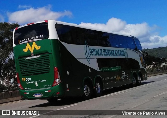 Viação Motta 19000 na cidade de Itaúna, Minas Gerais, Brasil, por Vicente de Paulo Alves. Número da foto: #8522309.