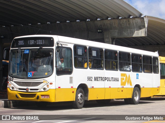 Empresa Metropolitana 982 na cidade de Recife, Pernambuco, Brasil, por Gustavo Felipe Melo. ID da foto: 8523541.