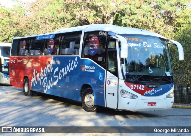 Airport Bus Service 37142 na cidade de São Paulo, São Paulo, Brasil, por George Miranda. ID da foto: 8527514.