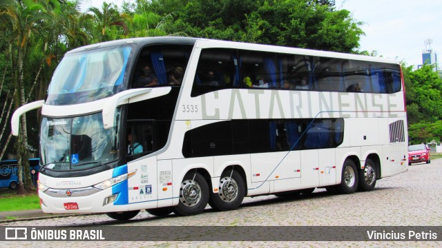 Auto Viação Catarinense 3535 na cidade de Joinville, Santa Catarina, Brasil, por Vinicius Petris. ID da foto: 8526368.