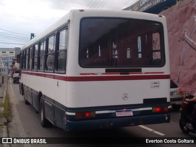 Ônibus Particulares 4 na cidade de Cariacica, Espírito Santo, Brasil, por Everton Costa Goltara. Número da foto: #8531983.