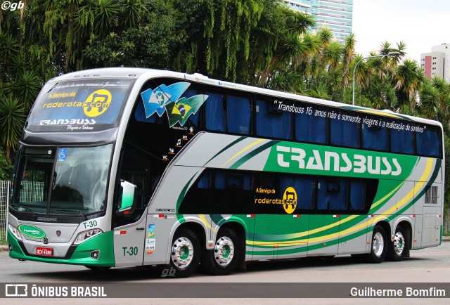 Transbuss T-30 na cidade de Curitiba, Paraná, Brasil, por Guilherme Bomfim. ID da foto: 8530451.