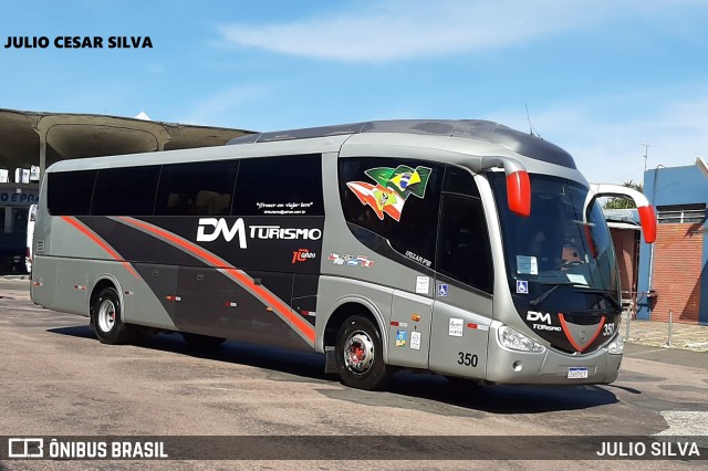 DM Turismo - De Moura Turismo 350 na cidade de Porto Alegre, Rio Grande do Sul, Brasil, por JULIO SILVA. Número da foto: #8533916.