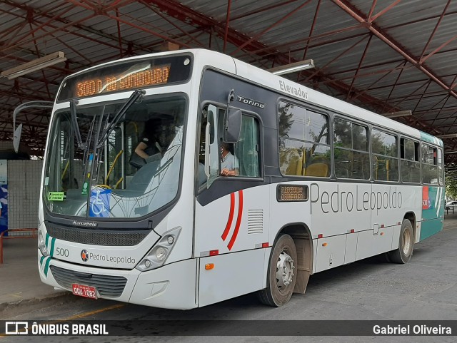 Expresso Unir 500 na cidade de Pedro Leopoldo, Minas Gerais, Brasil, por Gabriel Oliveira. Número da foto: #8532391.