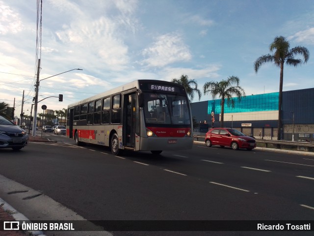 Express Transportes Urbanos Ltda 4 8446 na cidade de São Paulo, São Paulo, Brasil, por Ricardo Tosatti. ID da foto: 8533911.