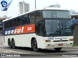 Unesul de Transportes 2526 na cidade de Porto Alegre, Rio Grande do Sul, Brasil, por Emerson Dorneles. Número da foto: #:id.