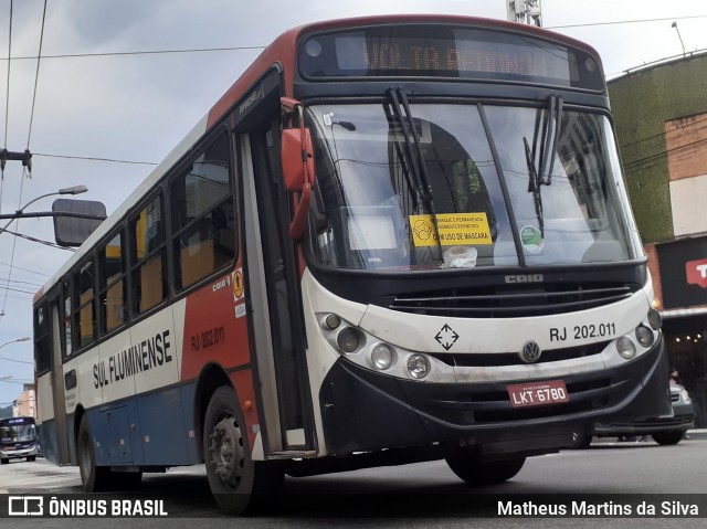 Viação Sul Fluminense RJ 202.011 na cidade de Volta Redonda, Rio de Janeiro, Brasil, por Matheus Martins da Silva. ID da foto: 8536900.