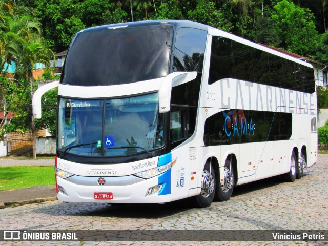Auto Viação Catarinense 3700 na cidade de Joinville, Santa Catarina, Brasil, por Vinicius Petris. Número da foto: #8536628.
