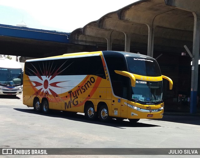 MG Turismo 2015 na cidade de Porto Alegre, Rio Grande do Sul, Brasil, por JULIO SILVA. ID da foto: 9324455.