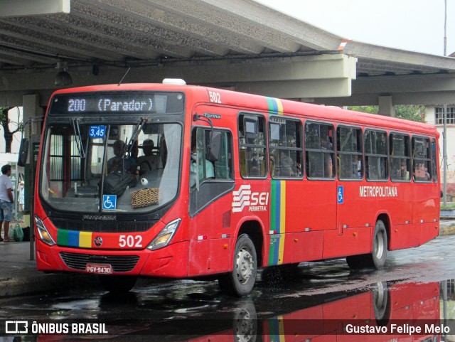 Empresa Metropolitana 502 na cidade de Recife, Pernambuco, Brasil, por Gustavo Felipe Melo. Número da foto: #9325353.
