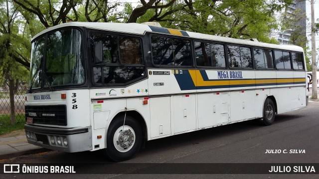 Mega Brasil 358 na cidade de Porto Alegre, Rio Grande do Sul, Brasil, por JULIO SILVA. ID da foto: 9324316.