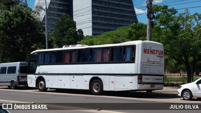 Menetur 2001 na cidade de Porto Alegre, Rio Grande do Sul, Brasil, por JULIO SILVA. Número da foto: #9324436.