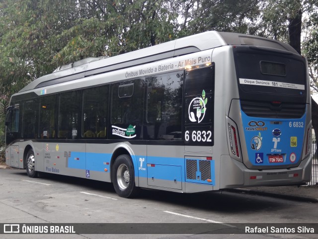 Transwolff Transportes e Turismo 6 6832 na cidade de São Paulo, São Paulo, Brasil, por Rafael Santos Silva. Número da foto: #9357183.