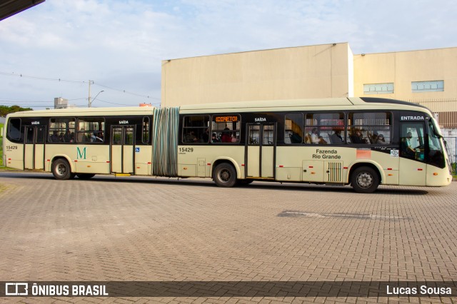 Leblon Transporte de Passageiros 15429 na cidade de Fazenda Rio Grande, Paraná, Brasil, por Lucas Sousa. Número da foto: #9359442.