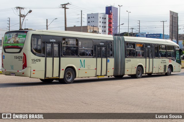 Leblon Transporte de Passageiros 15429 na cidade de Fazenda Rio Grande, Paraná, Brasil, por Lucas Sousa. ID da foto: 9359441.