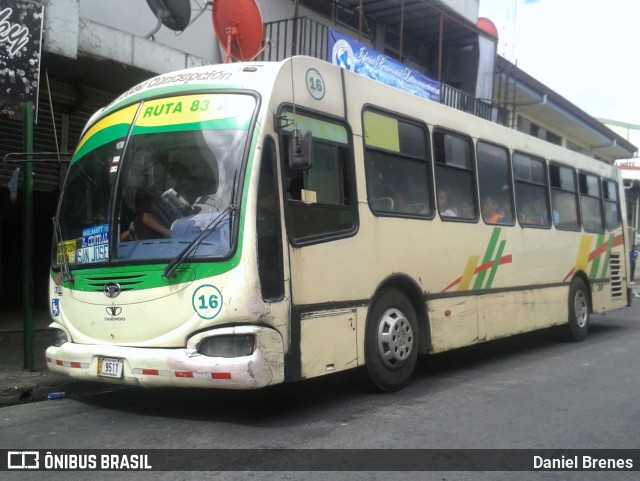 Ruta 83AB 16 na cidade de Hospital, San José, San José, Costa Rica, por Daniel Brenes. ID da foto: 9362319.