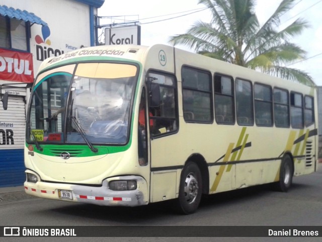 Ruta 83AB 19 na cidade de Concepción, Alajuelita, San José, Costa Rica, por Daniel Brenes. Número da foto: #9362363.