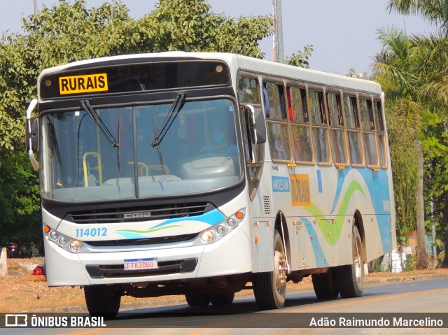 Ônibus Particulares 114012 na cidade de Paracatu, Minas Gerais, Brasil, por Adão Raimundo Marcelino. ID da foto: 9363888.