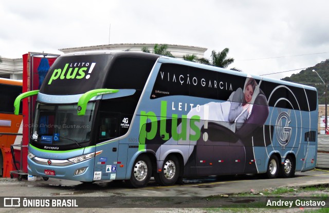 Viação Garcia 8805 na cidade de Balneário Camboriú, Santa Catarina, Brasil, por Andrey Gustavo. ID da foto: 9366091.