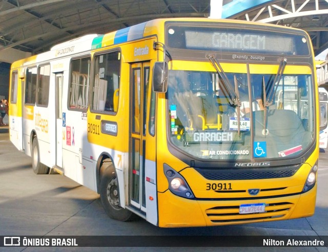 Plataforma Transportes 30911 na cidade de Salvador, Bahia, Brasil, por Nilton Alexandre. ID da foto: 9367204.