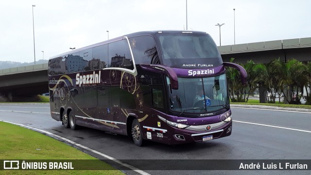 Spazzini Transportes 2020 na cidade de Florianópolis, Santa Catarina, Brasil, por André Luis L Furlan. ID da foto: 9364363.