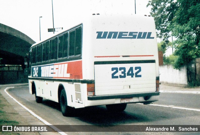 Unesul de Transportes 2342 na cidade de Porto Alegre, Rio Grande do Sul, Brasil, por Alexandre M.  Sanches. ID da foto: 9367022.