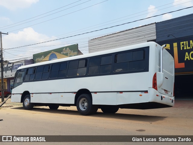 Ônibus Particulares JWY5132 na cidade de Ji-Paraná, Rondônia, Brasil, por Gian Lucas  Santana Zardo. Número da foto: #9369177.