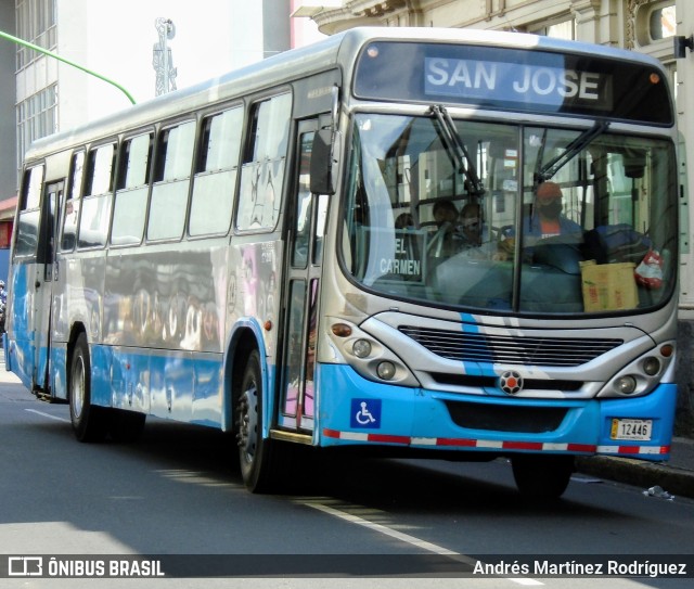 Buses Guadalupe 14 na cidade de Carmen, San José, San José, Costa Rica, por Andrés Martínez Rodríguez. ID da foto: 9367329.