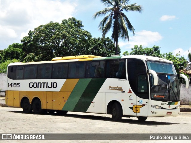 Empresa Gontijo de Transportes 14135 na cidade de Almenara, Minas Gerais, Brasil, por Paulo Sérgio Silva. ID da foto: 9372364.