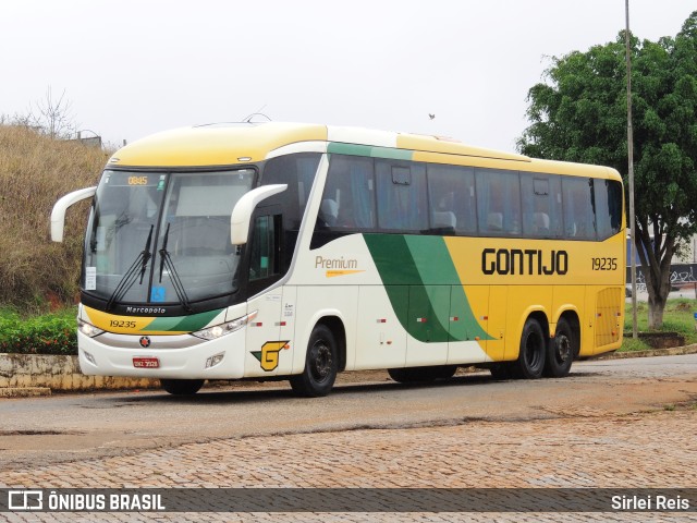 Empresa Gontijo de Transportes 19235 na cidade de João Monlevade, Minas Gerais, Brasil, por Sirlei Reis. Número da foto: #9371467.