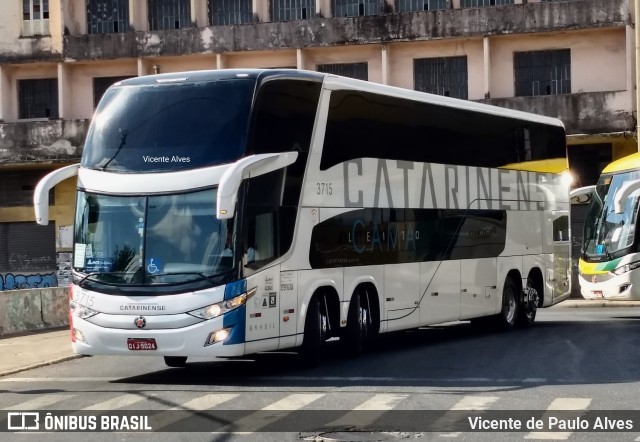 Auto Viação Catarinense 3715 na cidade de Belo Horizonte, Minas Gerais, Brasil, por Vicente de Paulo Alves. ID da foto: 9370897.