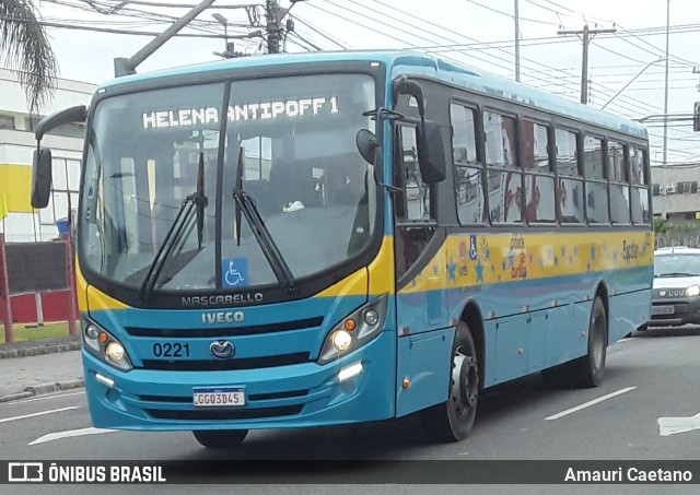 Transporte Acessível Unicarga 0221 na cidade de Curitiba, Paraná, Brasil, por Amauri Caetano. Número da foto: #9371235.