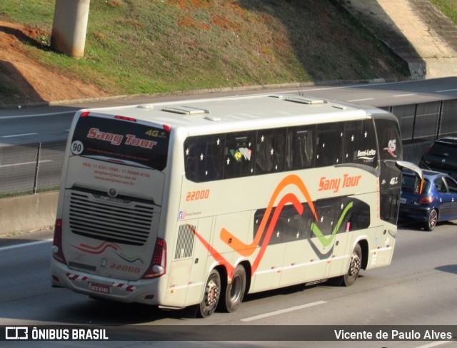 Sany Tour 22000 na cidade de São José dos Campos, São Paulo, Brasil, por Vicente de Paulo Alves. Número da foto: #9370681.
