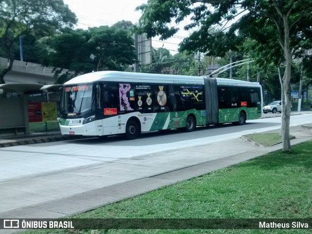 Metra - Sistema Metropolitano de Transporte 8176 na cidade de São Bernardo do Campo, São Paulo, Brasil, por Matheus Silva. Número da foto: #9371640.