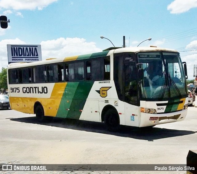 Empresa Gontijo de Transportes 3175 na cidade de Almenara, Minas Gerais, Brasil, por Paulo Sérgio Silva. Número da foto: #9372671.