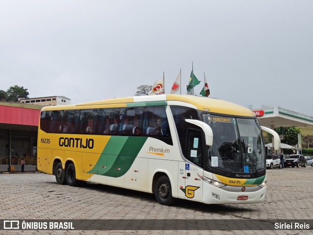 Empresa Gontijo de Transportes 19235 na cidade de João Monlevade, Minas Gerais, Brasil, por Sirlei Reis. ID da foto: 9374481.