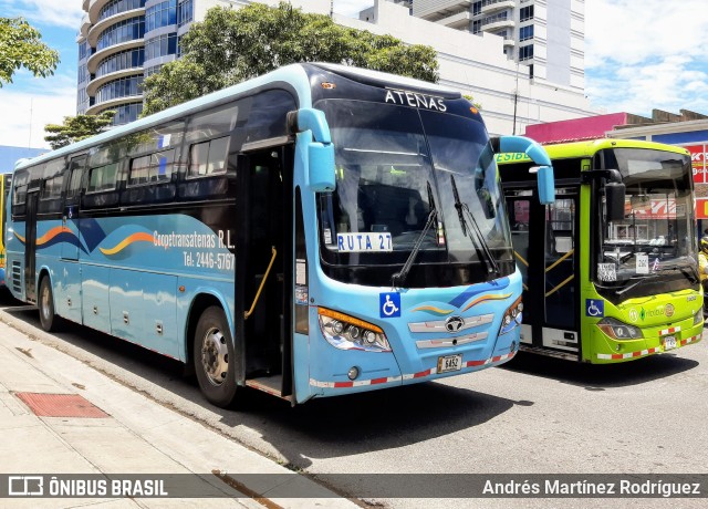 COOPETRANSATENAS 00 na cidade de San José, San José, Costa Rica, por Andrés Martínez Rodríguez. Número da foto: #9376325.